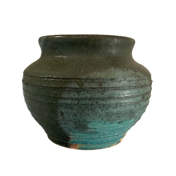 Art Pottery Vase Green Textured Signed - Picture 2 of 9